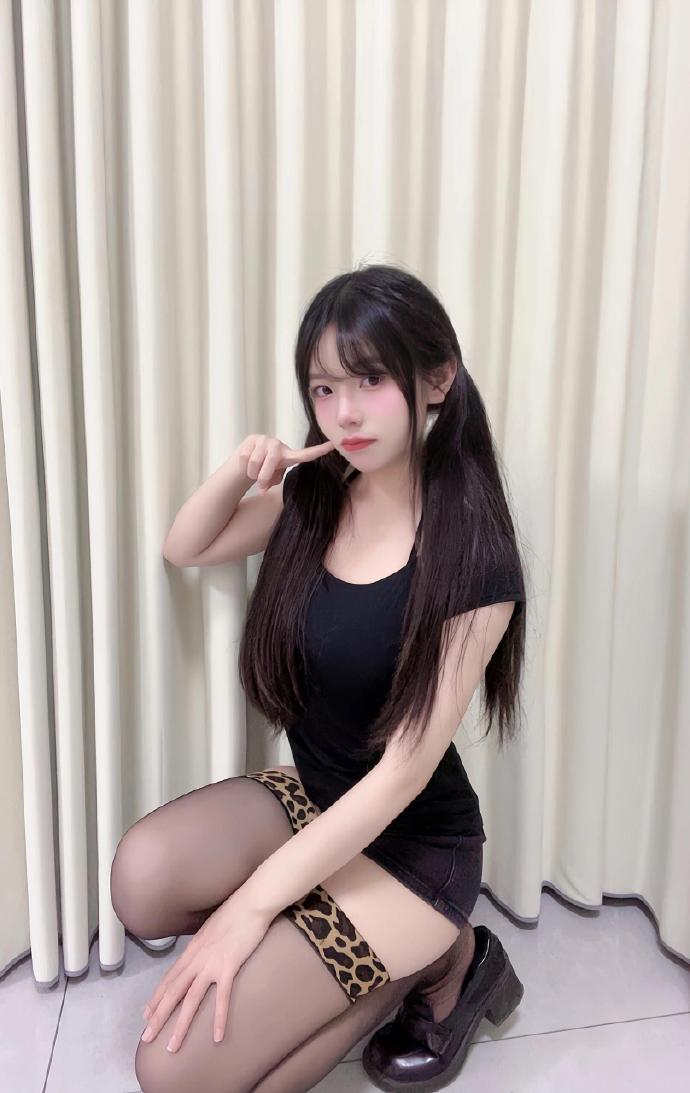 风骚律师 封面